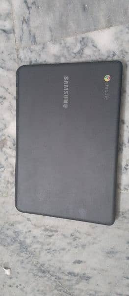 Samsung chrome book 1