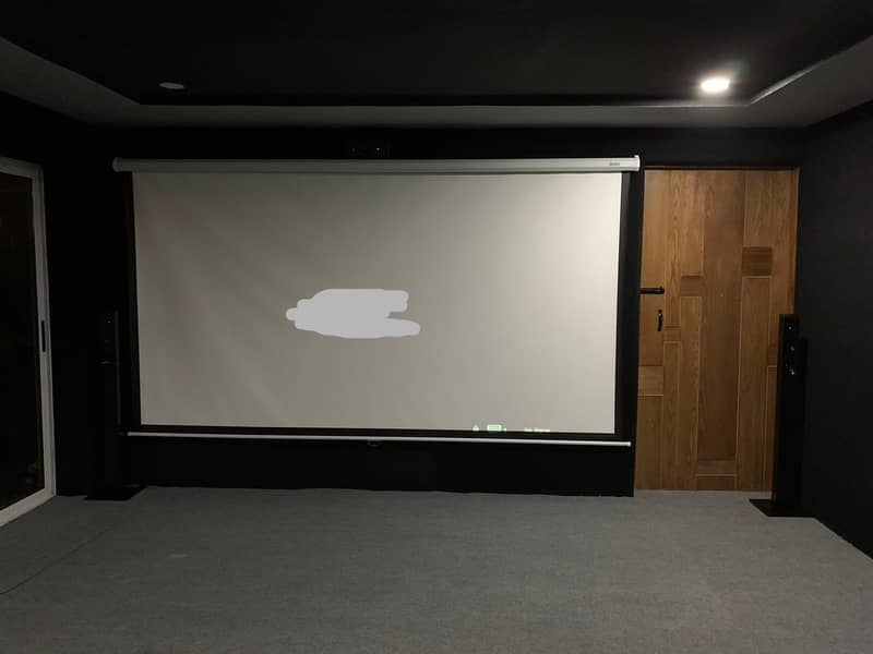 1 year used luxry home Cinema for sale  throwawy price 0