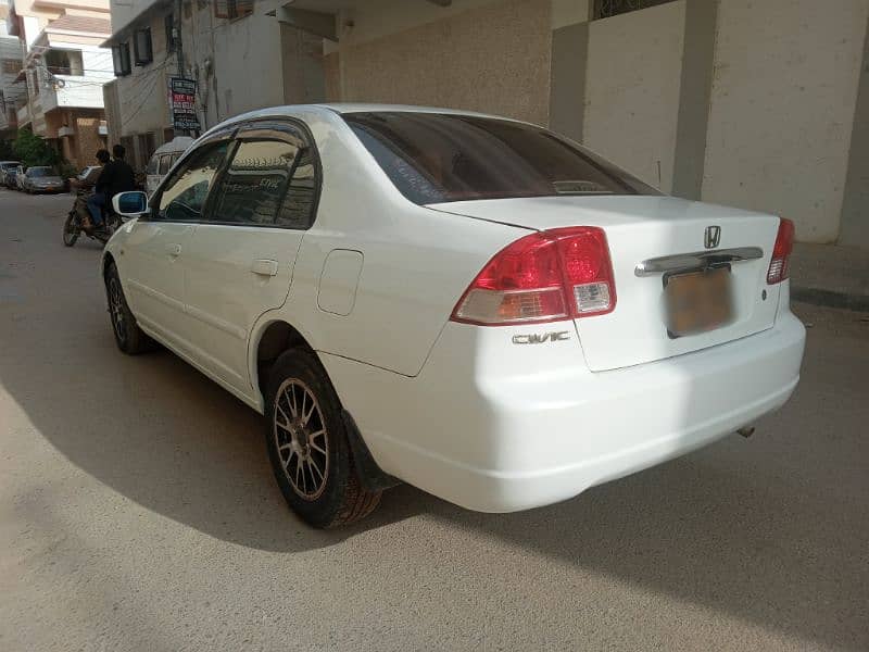 Honda Civic Prosmetic 2005 4