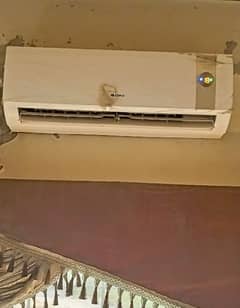 GREE Split Air conditioner