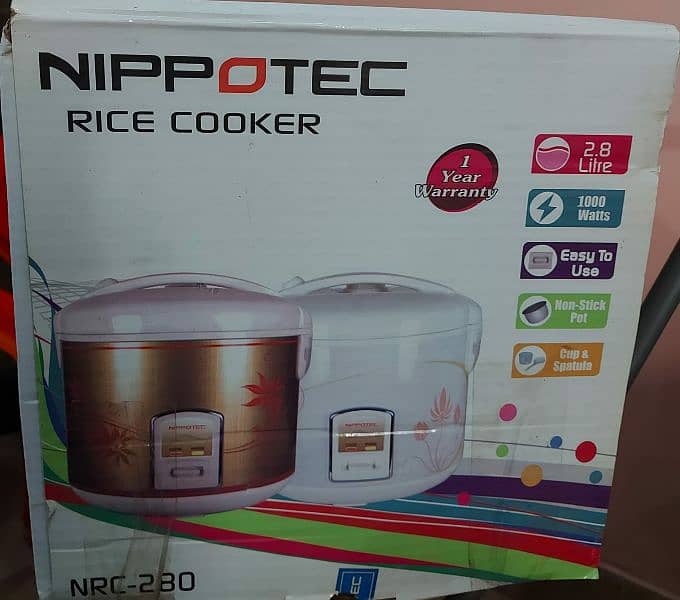 Electric Rice Cooker 2.8 litre 3