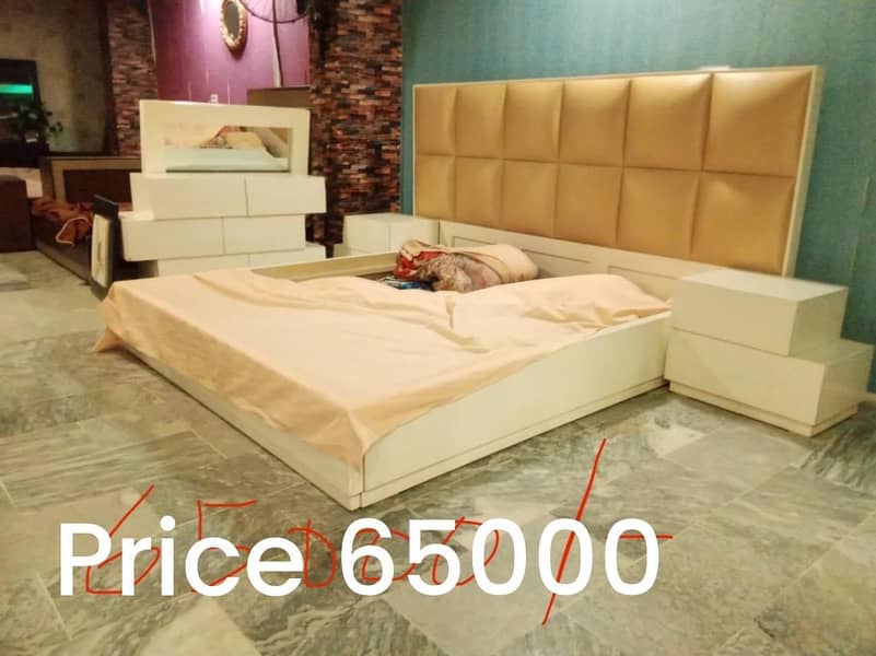 King size beds available for sale at cost rate. 2