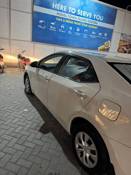 Toyota Corolla GLI 2015 1