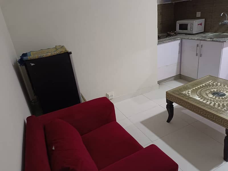 B-17 Capital square fully furnished 1bed apartment available for rent 2