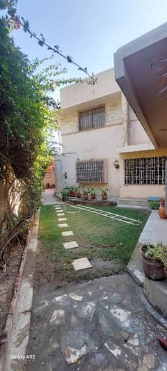 435 Sq Yards Corner Bungalow Available For Sale In Pechs Block 2