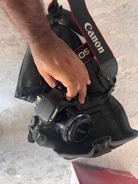 Canon 700D almost brand New 7