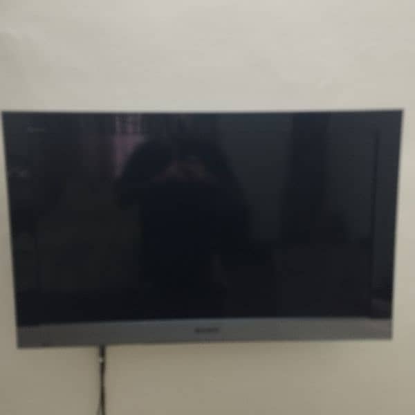 Sony Bravia 32 Inches For Sale 2