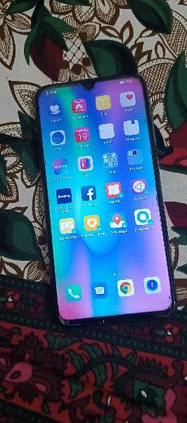 Honor 10 lite 10/10 condition home use mobile with original box 1