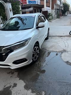 Honda Vezel z sensing 2019/24 fresh import 4 Grade auction sheet