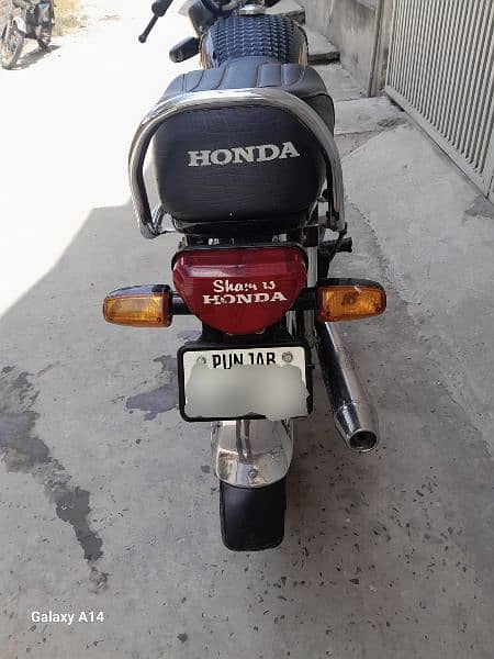 Honda CD70 4