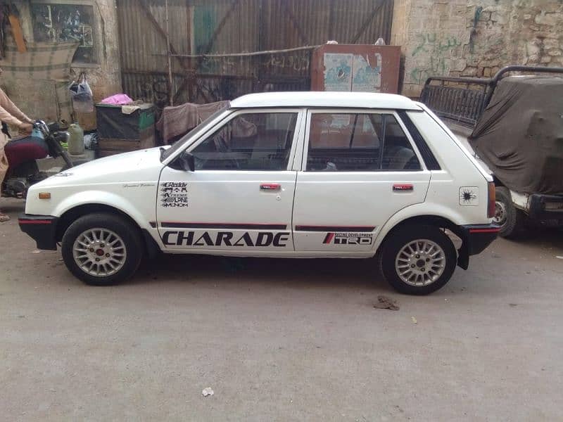 Daihatsu Charade 1984 3