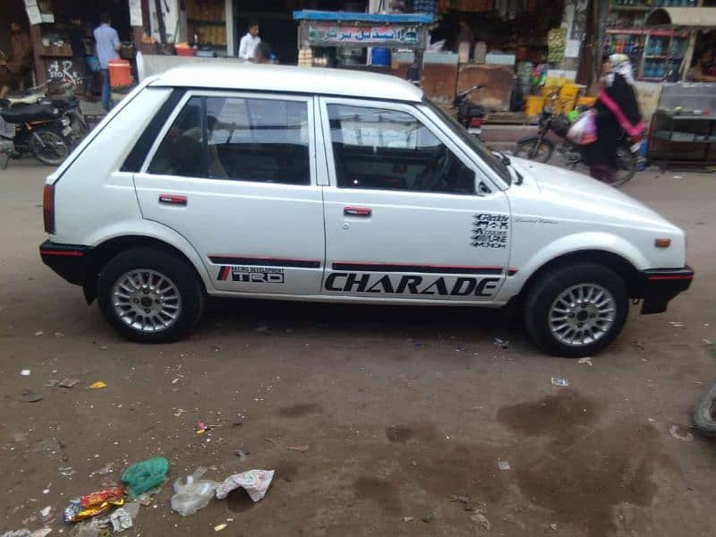 Daihatsu Charade 1984 4