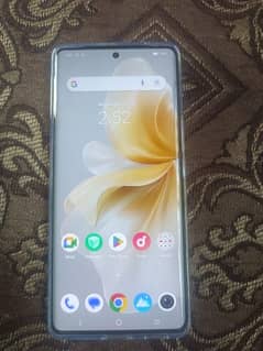 Vivo V30e