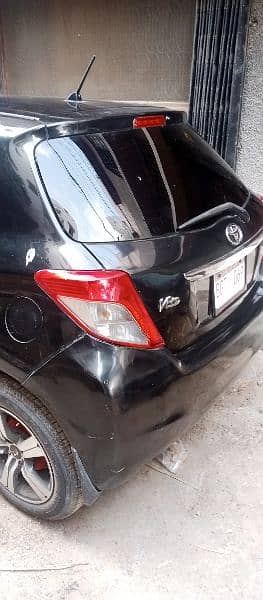 Toyota Vitz 2013 2