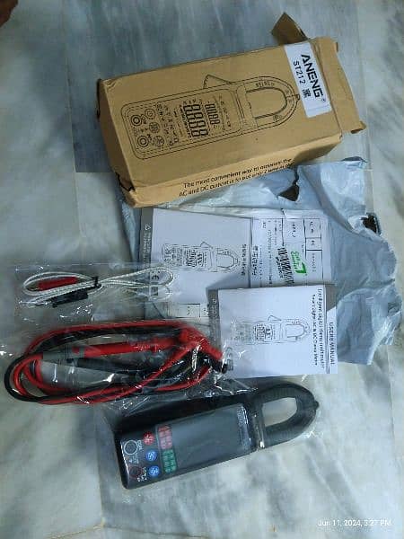 Clamp Meter DC/AC Current 400A Multimeter 1