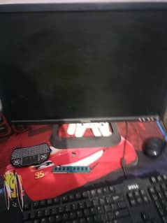 gaming pc with keyboard mouse 0