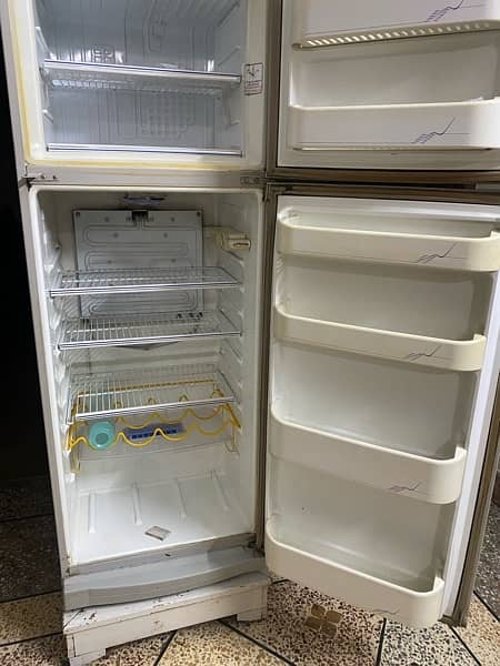 Dawlance Double door fridge 1