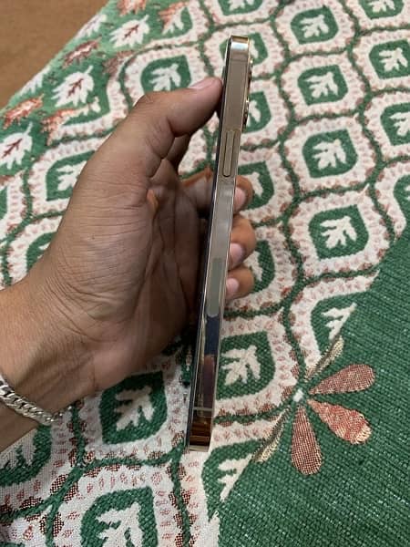 iphone 12 pro max non pta 128 gb with box 2