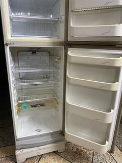 Dawlance double door Home fridge