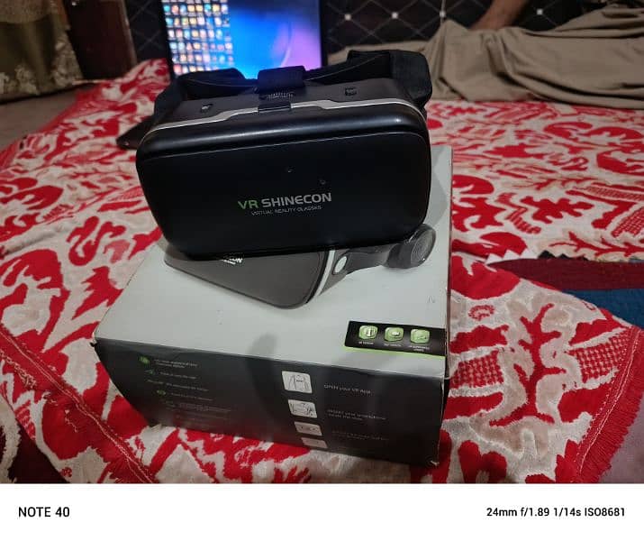 VR Shinecon virtual reality glasses with controller 11