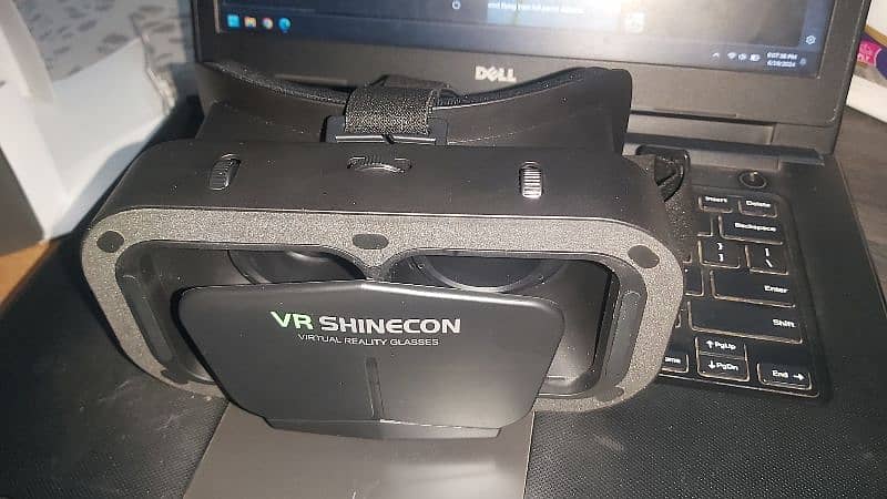 VR shinecon 10/10 condition VR 3