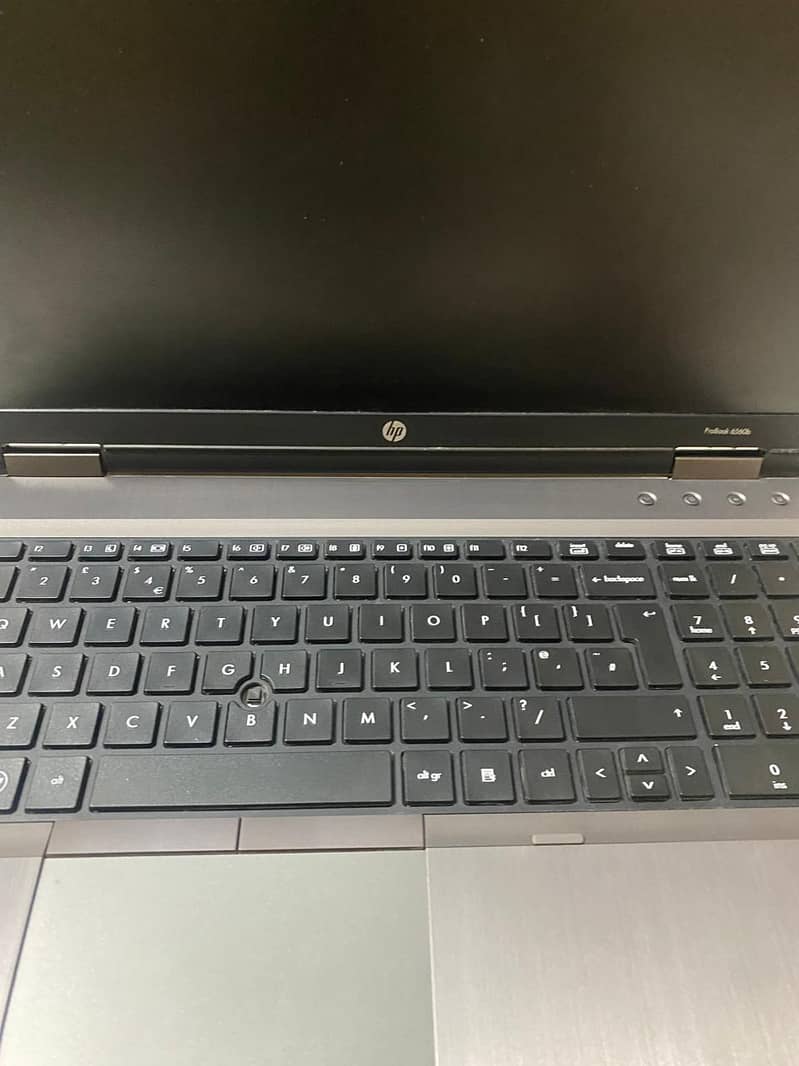 hp laptop  model :probook 6560b 4