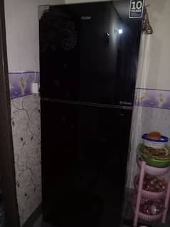 Excellent Condition Haier Refrigerator Model HRF-385 For Sale