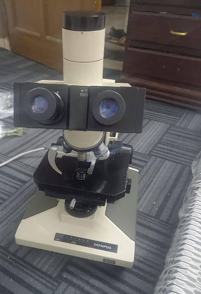 Olympus BH2 . Microscope 8