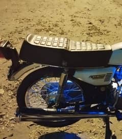 Honda CG125 2004 Model Argent Sailing