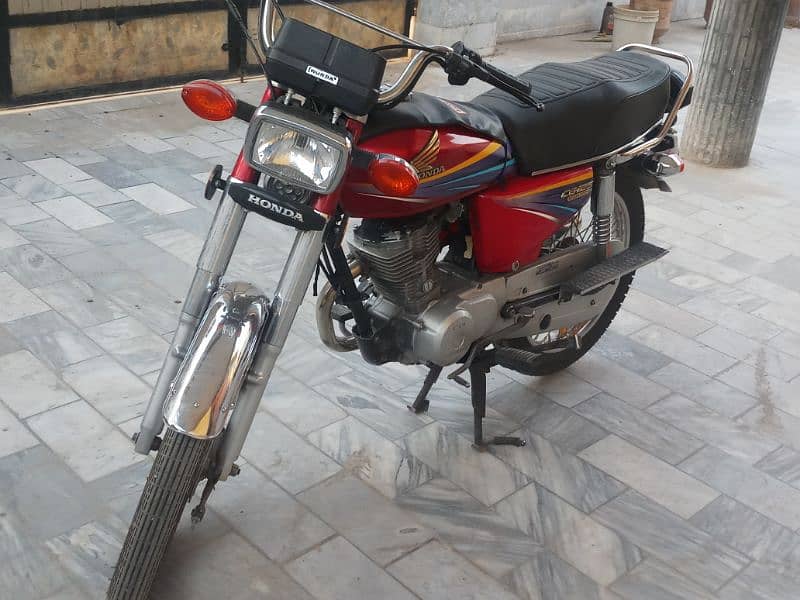 honda 125 model 2012 genion condition  urgent  sale 1