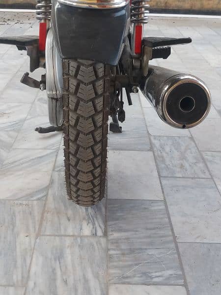 honda 125 model 2012 genion condition  urgent  sale 5