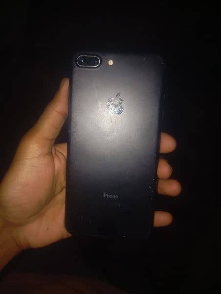 iPhone 7 plus 10/10 condition 0