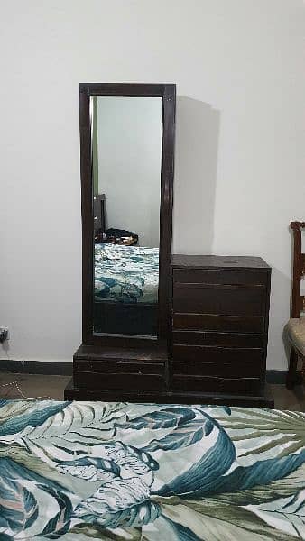 Bedset with wardrobe at low price 1