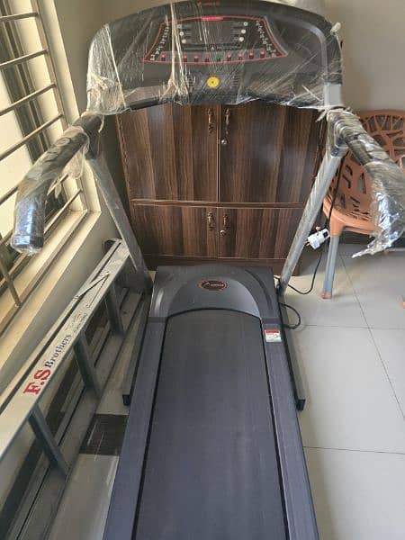 Treadmill: Apollo Air 06 2