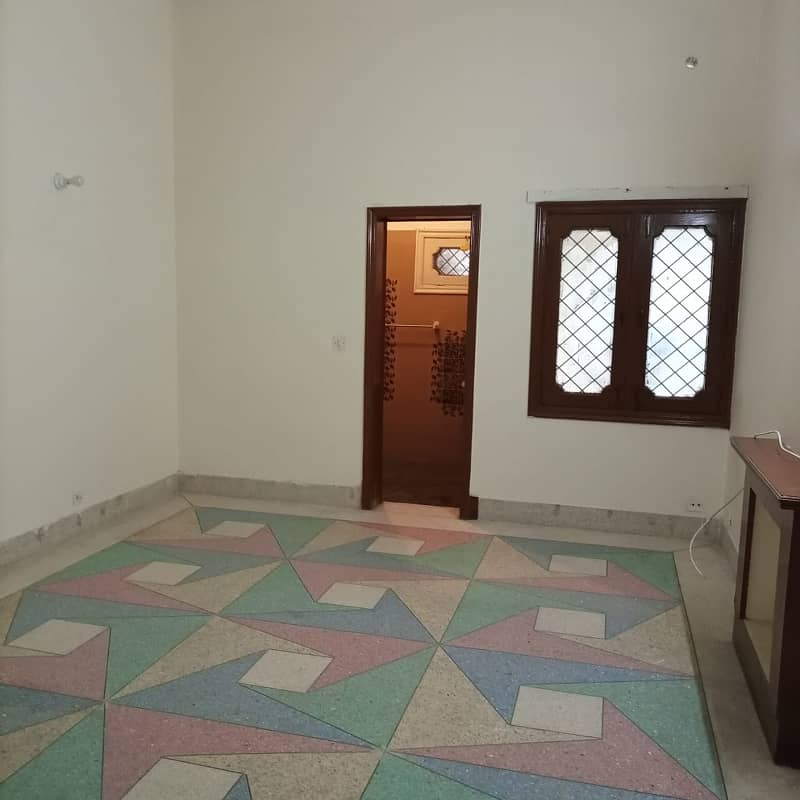 F10/4 Prime location House for sale 24