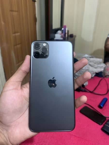 iPhone 11 Pro Max & 12 pro max 1