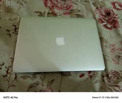 MacBook