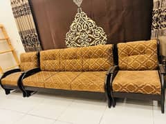 7 seater Sofa in good condition