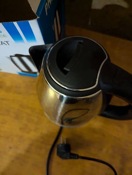 Philip's Electric Kettle 2