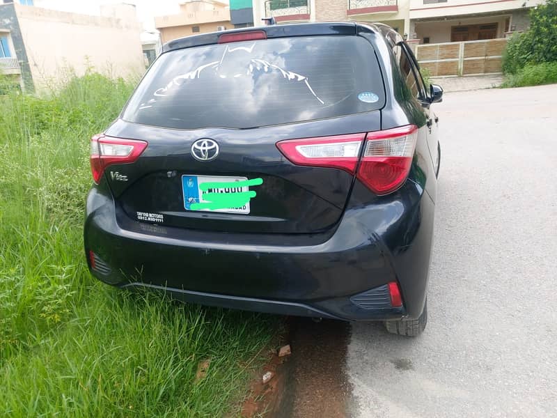 Toyota Vitz 2017 6