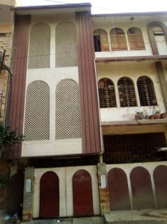 200 sq yards Double Storey House for Sale in Gulberg