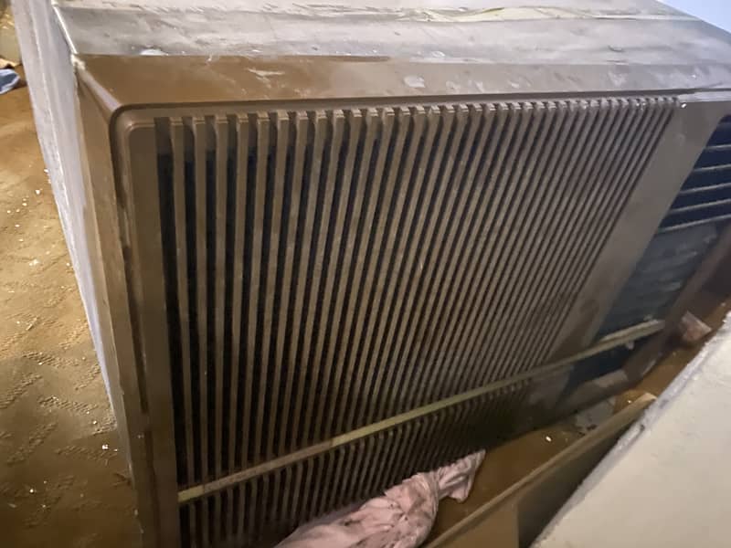 Window Ac like new 1