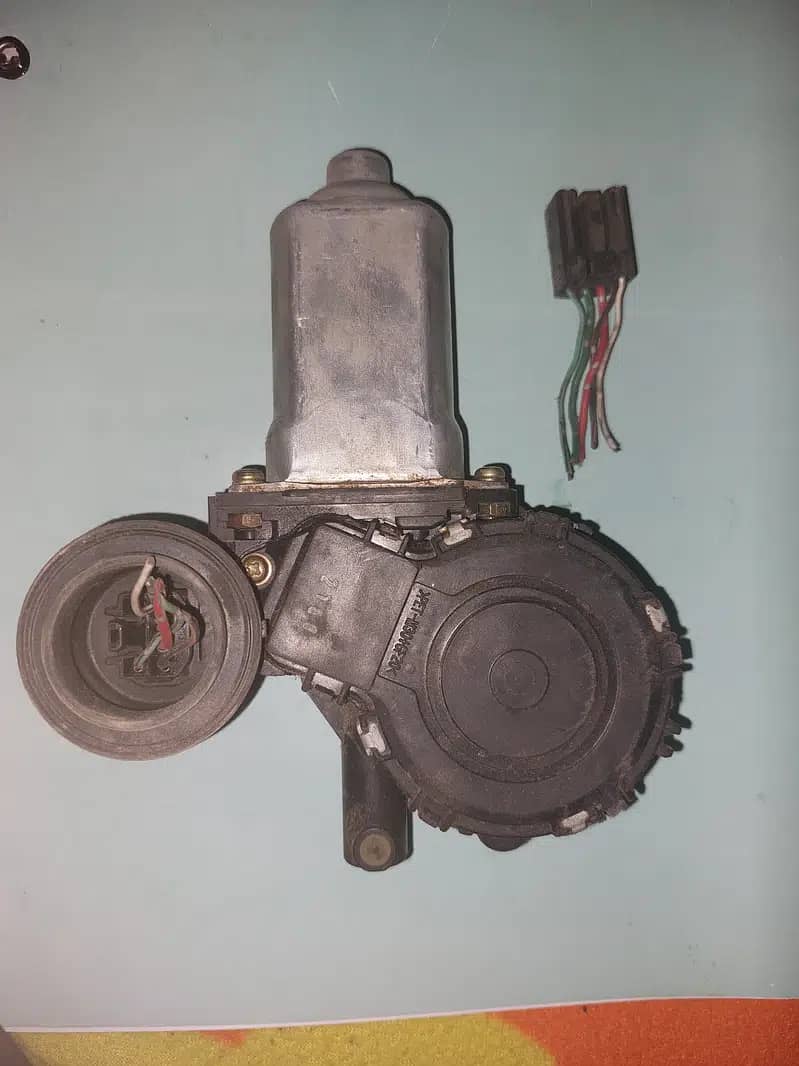 Power window motor Toyota Original Denso 1