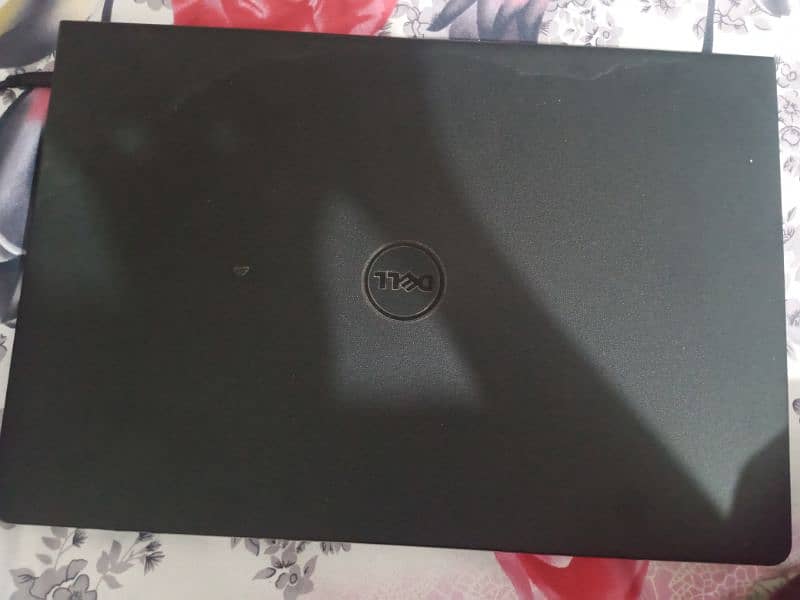 Dell laptop i5 generation touch screen 3