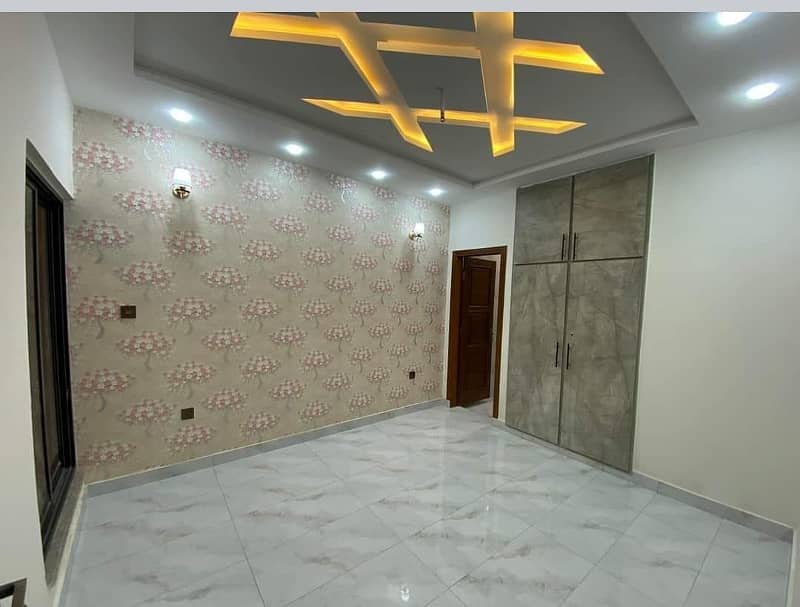 5 Marla Park Facing House For Sale In Buch Villas Multan 7