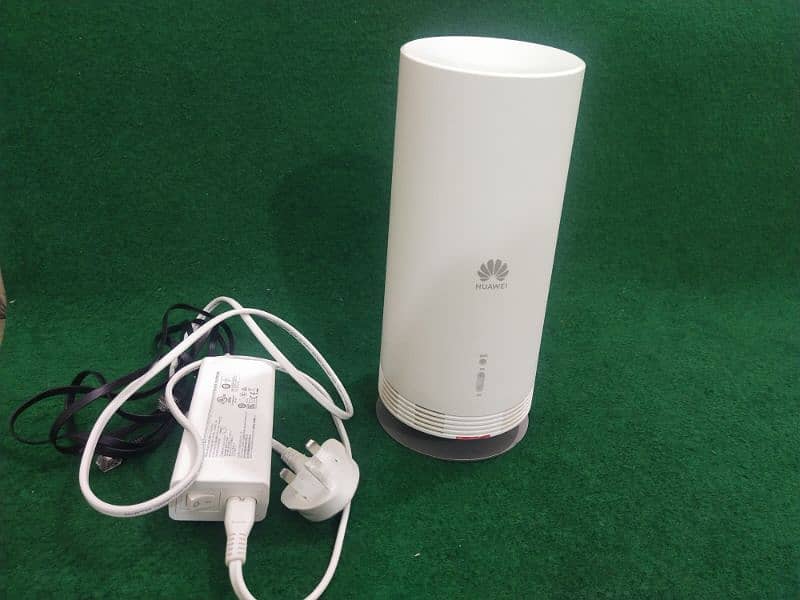 Huawei 5G N5368x Outdoor CPE Factory Unlocked, PTA Approved 1