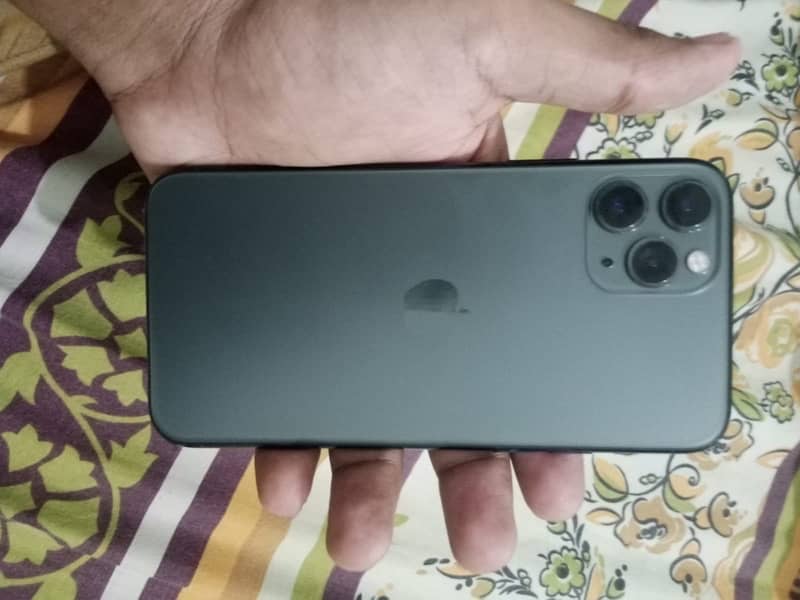 selling my iPhone 11pro PTA APPROVED 3