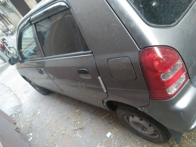 Suzuki Alto 2011 13