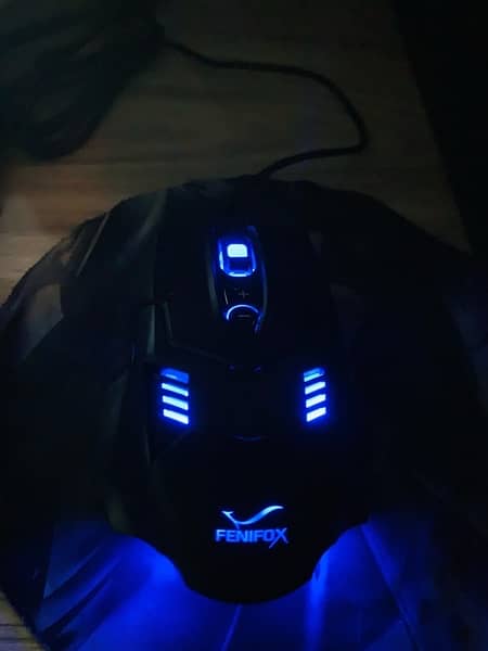 Fenifox GM-102 Wired Gaming Mouse 4