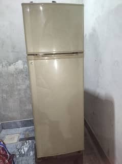 Dowlance refrigerator